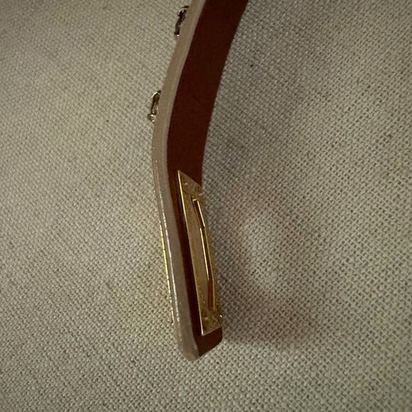 Givenchy leather bracelet w Swarovski crystals, faceted beads & shark tooth lock - Picture 11 of 14